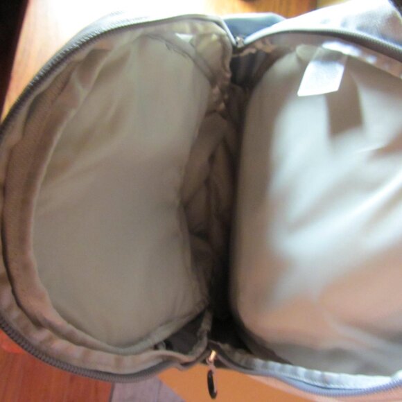 North Face surge grey back pack EUC very clean TNF White Metallic (W4271) main image 16